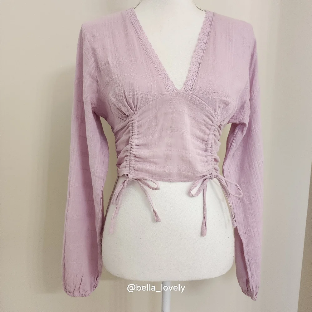 Aeropostale Lavender Ruched V-Neck Blouse Long Puffy Sleeves